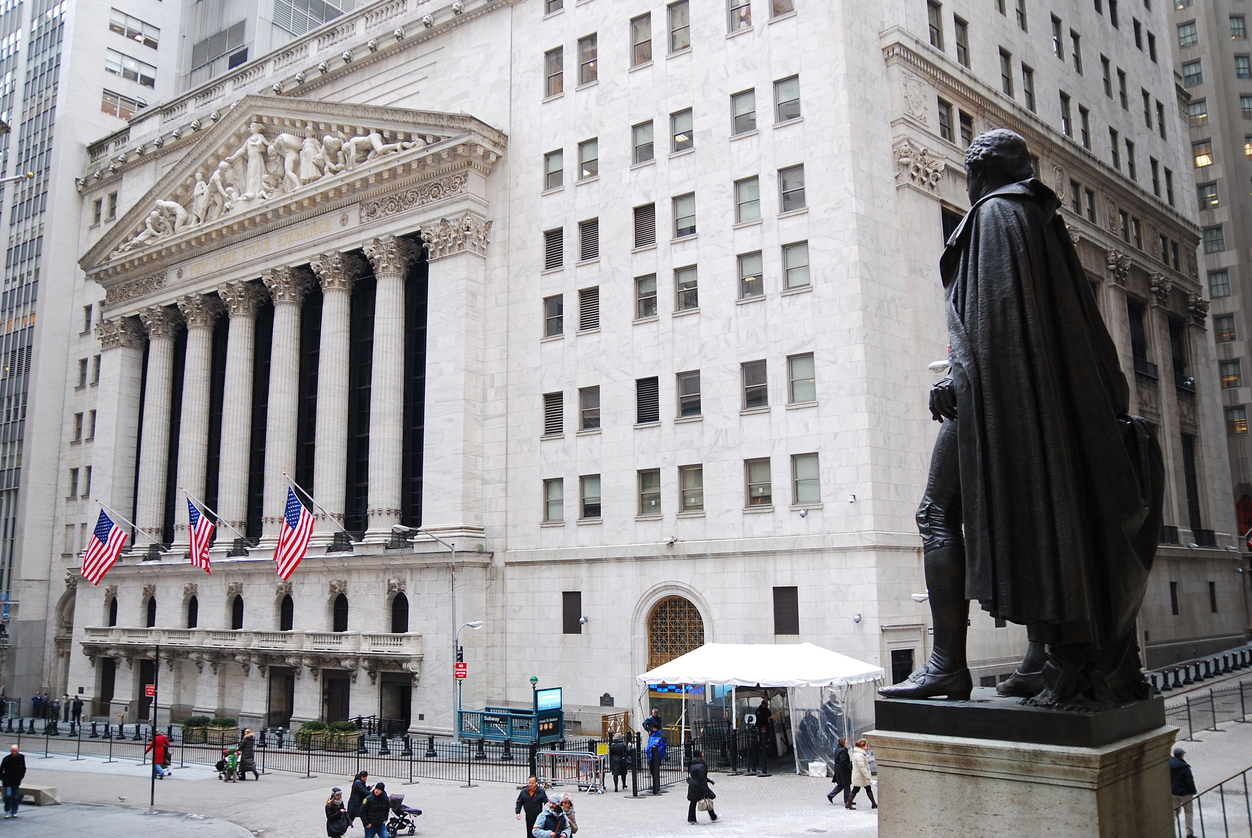 Outside view of the New York Stock Exchange, Wall Street