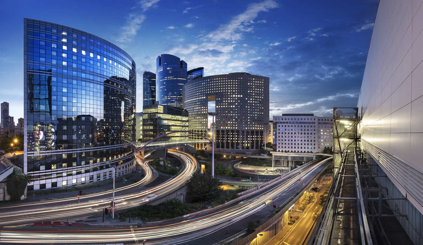 Paris business district at dusk