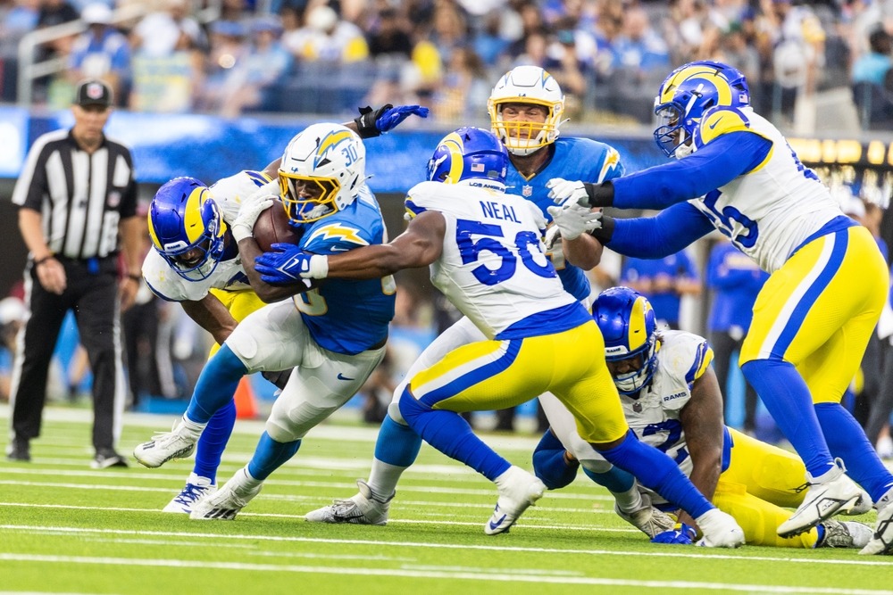 la,chargers,running,back,kimani,vidal,#30,runs,the,ball