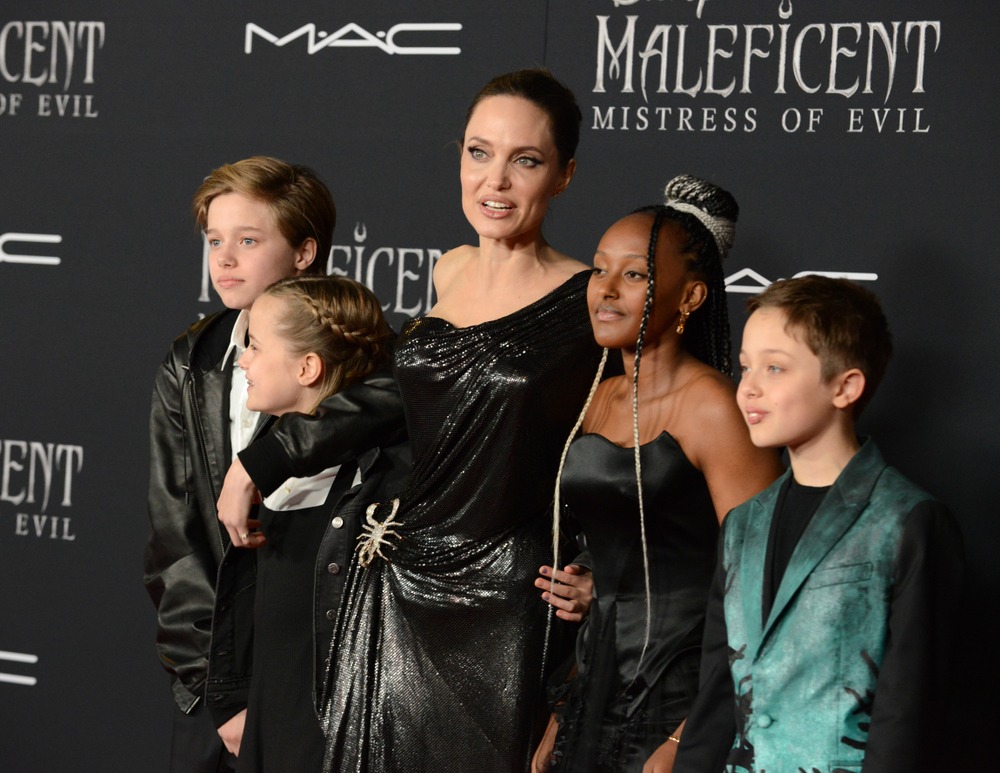 los,angeles,,usa.,september,30,,2019:,angelina,jolie,&,children