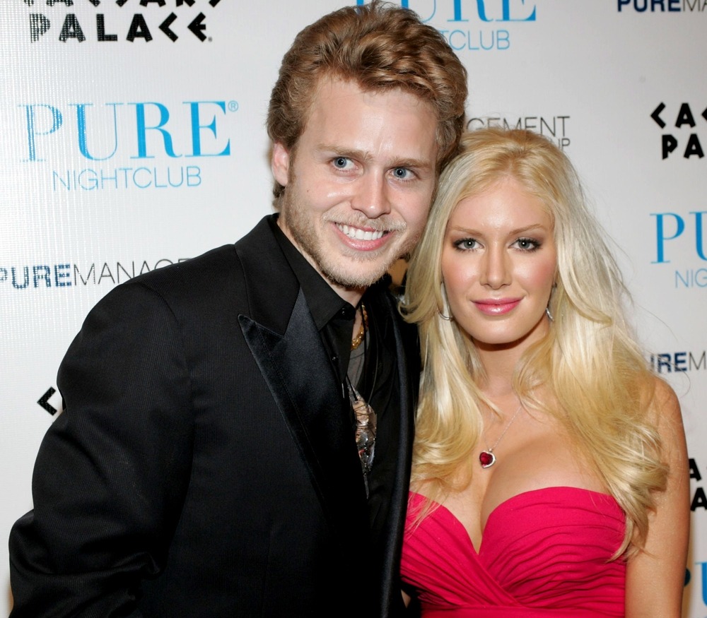 spencer,pratt,,heidi,montag,in,attendance,for,valentines,day,party