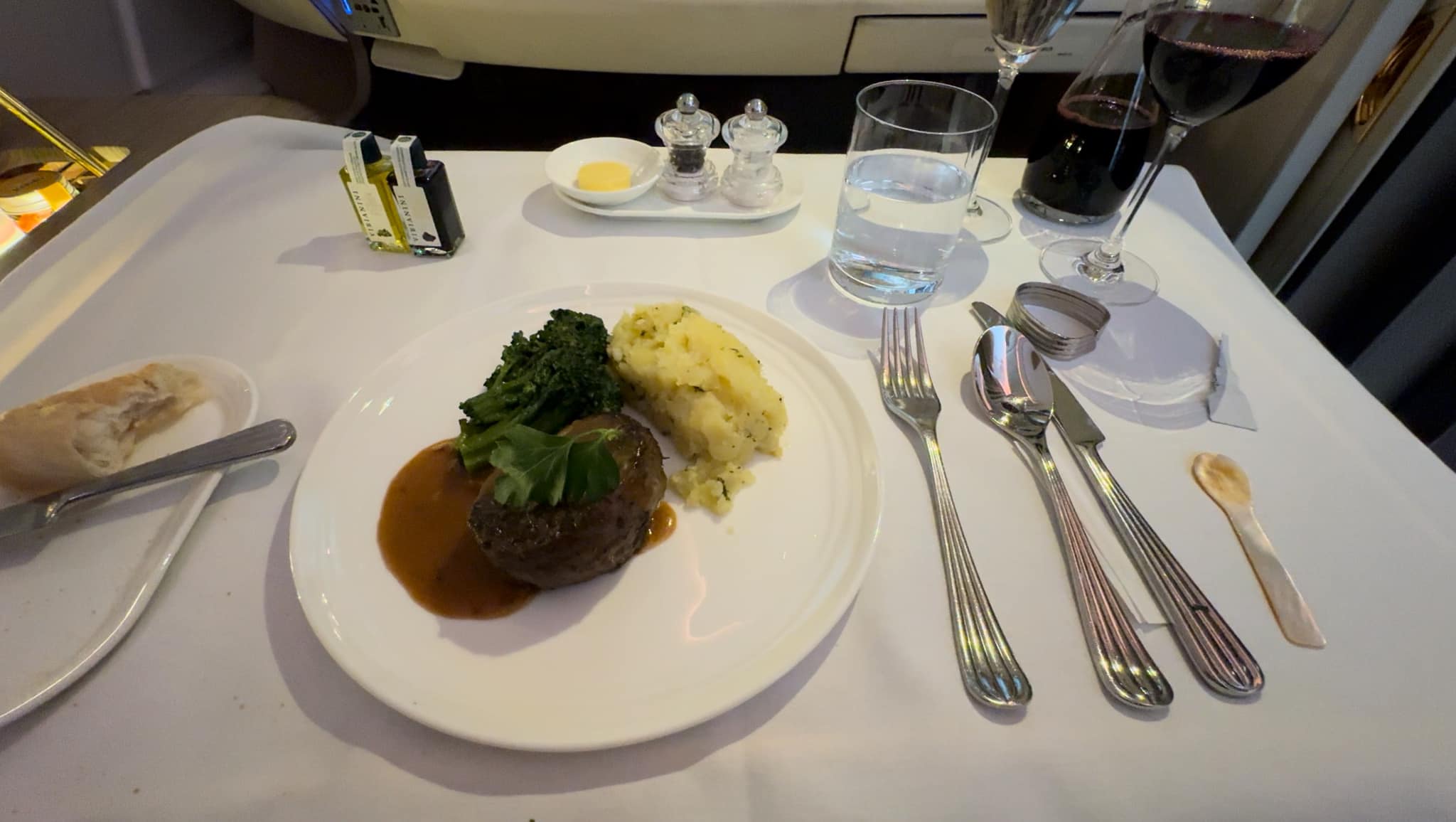 emirates first class dinner