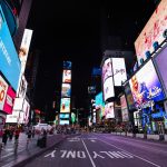 The Benefits of Interactive Digital Signage in Banking Halls