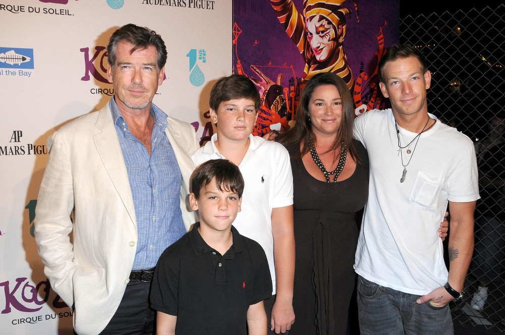 pierce,brosnan,with,keely,shaye,smith,and,family,at,cirque