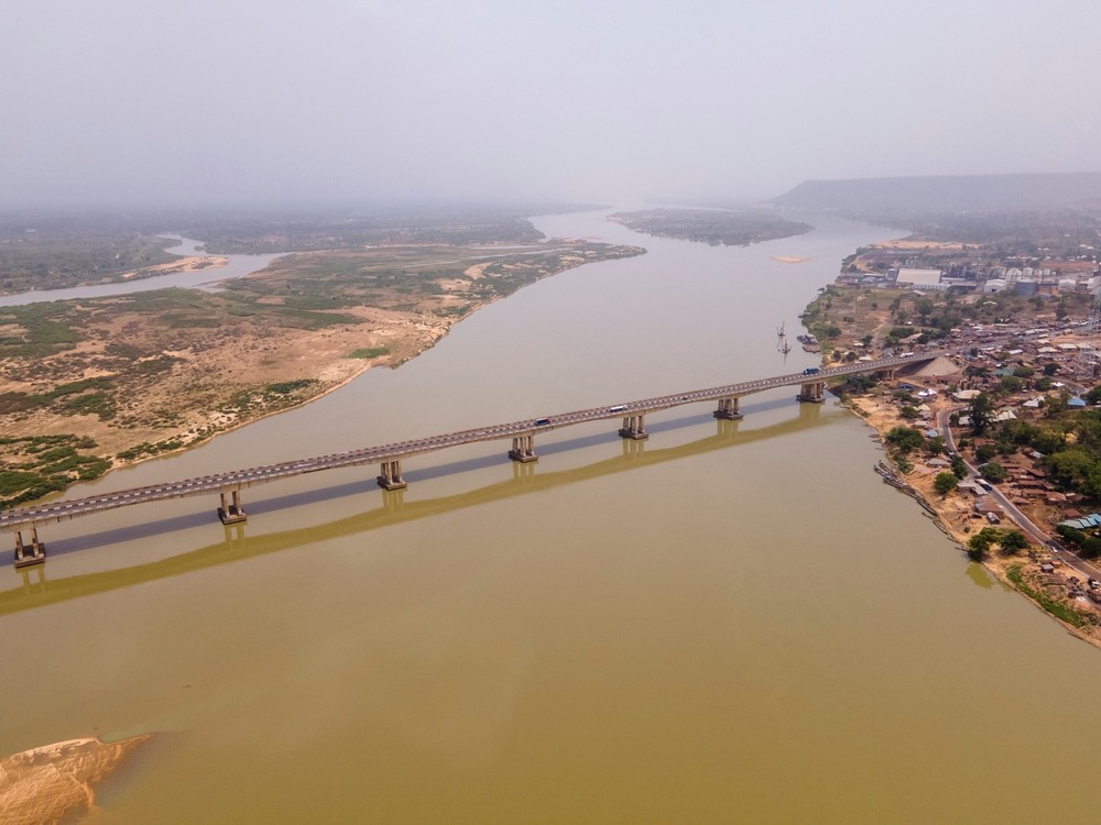 the,confluence,bridge,,also,known,as,the,river,niger,bridge,