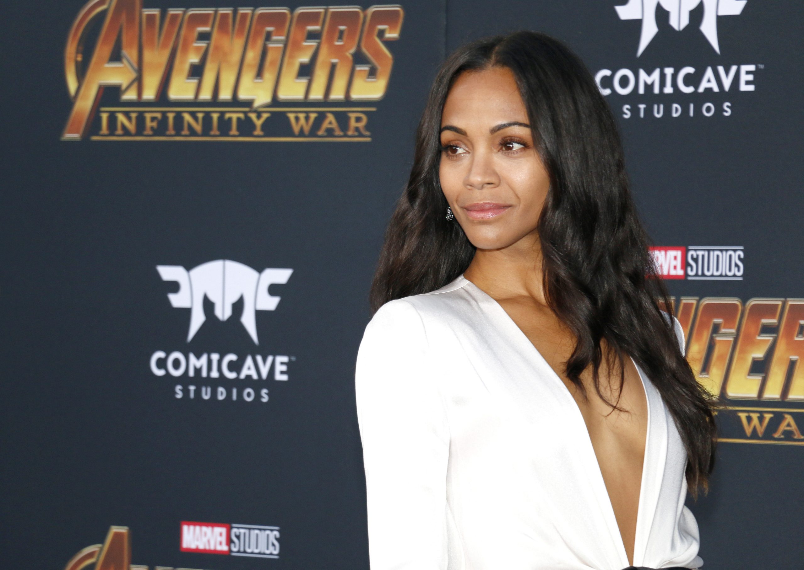 zoe,saldana,at,the,premiere,of,disney,and,marvel's,'avengers: