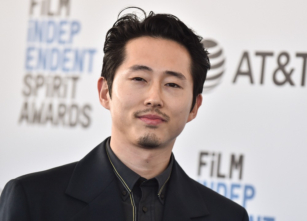 los,angeles, ,feb,23:,steven,yeun,arrives,for,the